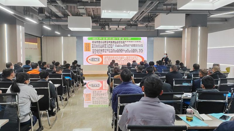 小标题：管理培训的必要性