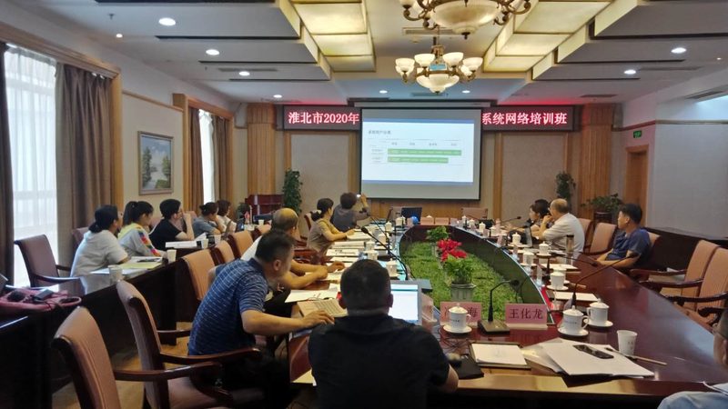 师资背景是判断会计培训老师口碑排名的关键因素之一。以下是一些具体的考量点：